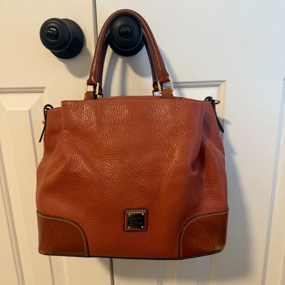 RARE Dooney Bourke Satchel Handbag Pebble Grain Leather Brenna Saddle Purse Bag